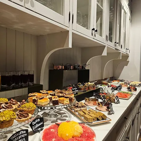 Hotel Arche Klasztor *