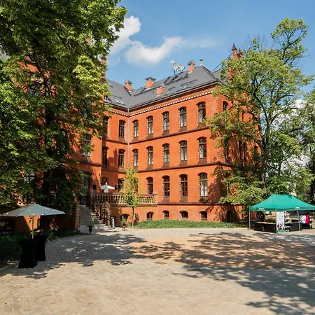 Arche Klasztor Hotel *