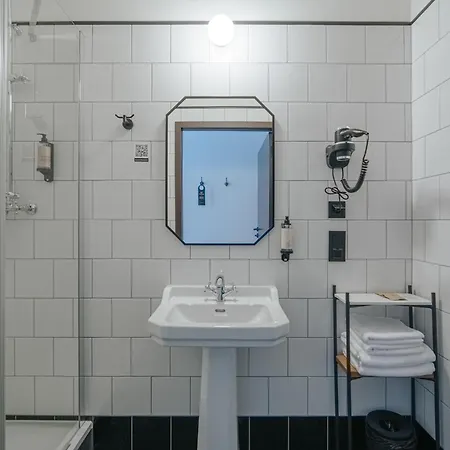 Arche Klasztor